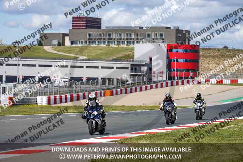 cadwell no limits trackday;cadwell park;cadwell park photographs;cadwell trackday photographs;enduro digital images;event digital images;eventdigitalimages;navarra;no limits trackdays;peter wileman photography;racing digital images;trackday digital images;trackday photos